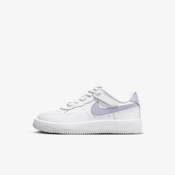 White Air Force 1. Nike CA